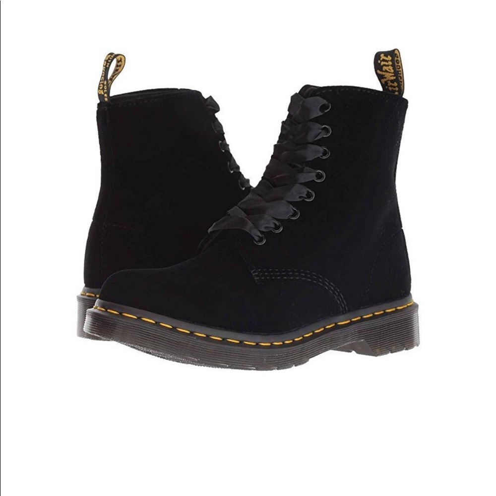 Dr. Marten’s 1460 Pascal Velvet Boot